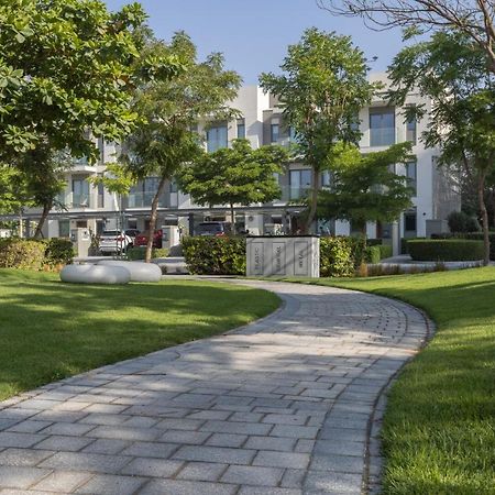Stay By Latinem Luxury Studio Holiday Home G6-6103 Near Burj Khalifa Dubai Bagian luar foto