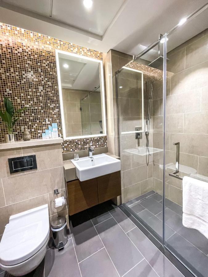 Stay By Latinem Luxury Studio Holiday Home G6-6103 Near Burj Khalifa Dubai Bagian luar foto
