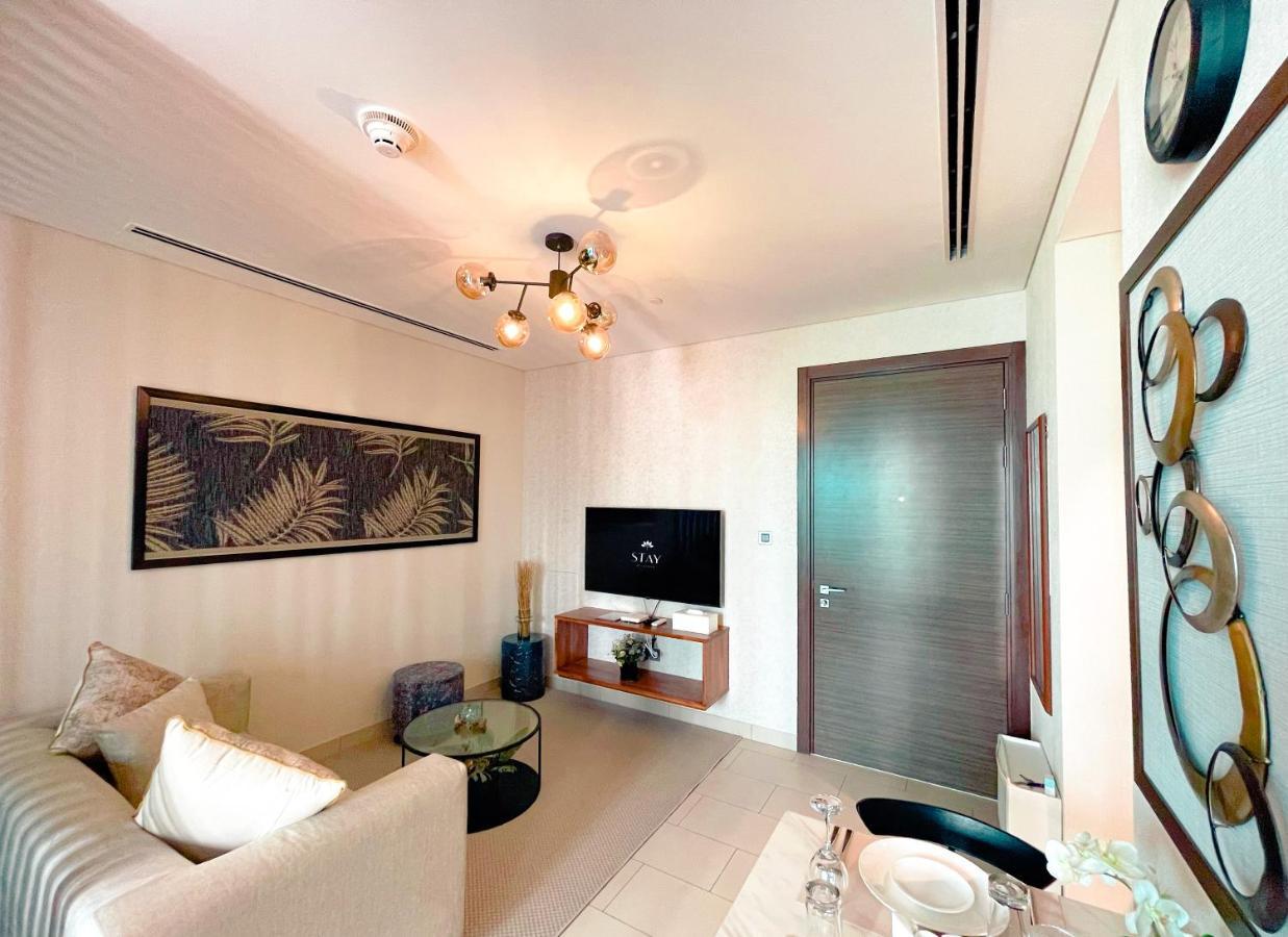 Stay By Latinem Luxury Studio Holiday Home G6-6103 Near Burj Khalifa Dubai Bagian luar foto